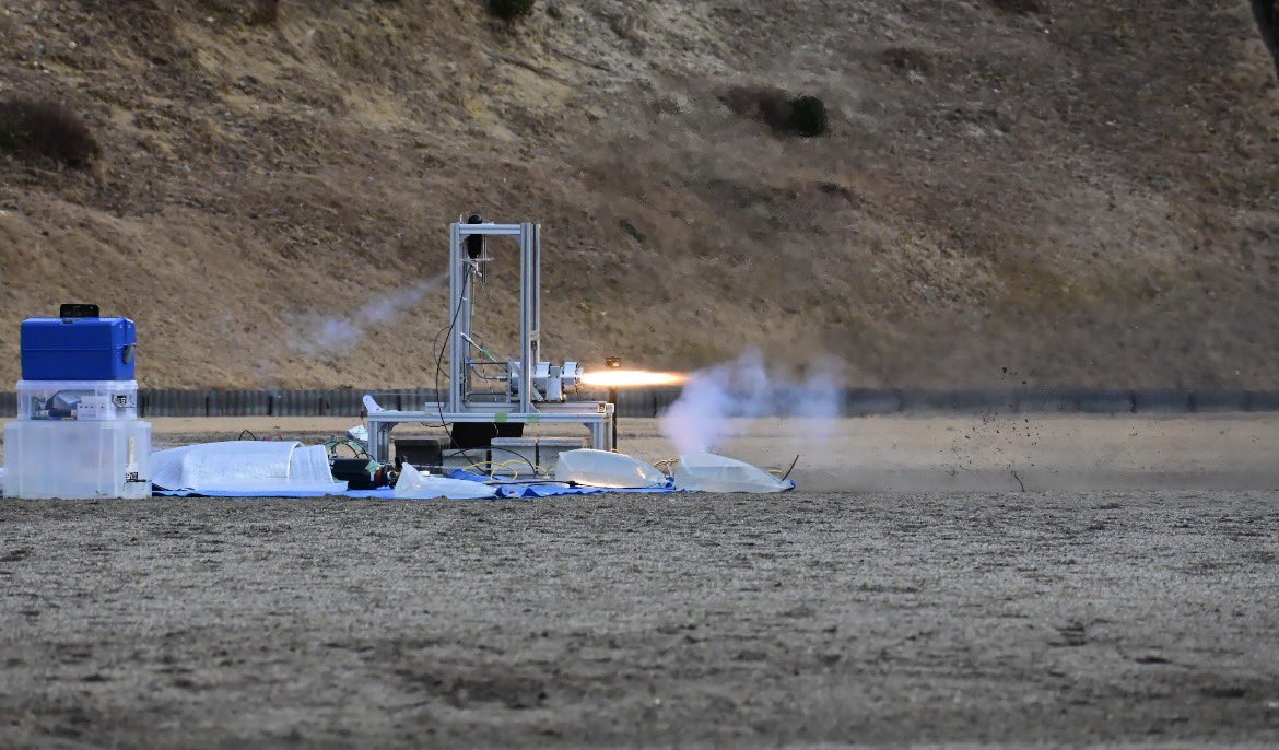 naft_linkspace's tweet image. 🌸 名大合格おめでとうございます！ 🌸
名古屋大学宇宙開発チームNAFTでは
・ロケット
・MARSローバー
・CanSat
などを設計・開発しています！文理問わず、ものづくりが好きなメンバーが勢揃い。まずは新歓イベントで、僕たちの活動を見に来てください！
#春から名大 #名大新歓 #NAFT