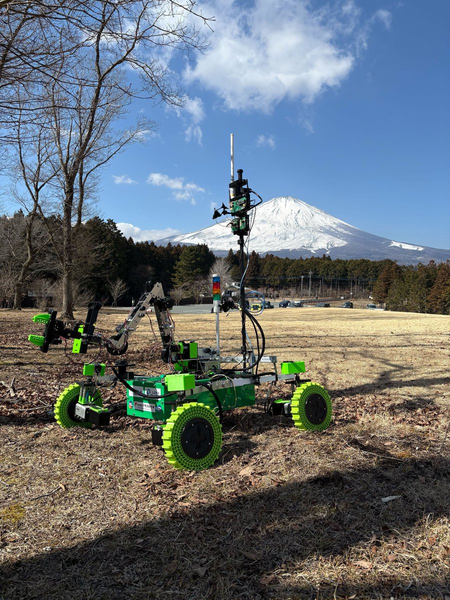 naft_linkspace's tweet image. 🌸 名大合格おめでとうございます！ 🌸
名古屋大学宇宙開発チームNAFTでは
・ロケット
・MARSローバー
・CanSat
などを設計・開発しています！文理問わず、ものづくりが好きなメンバーが勢揃い。まずは新歓イベントで、僕たちの活動を見に来てください！
#春から名大 #名大新歓 #NAFT