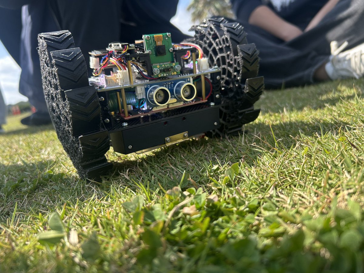 naft_linkspace's tweet image. 🌸 名大合格おめでとうございます！ 🌸
名古屋大学宇宙開発チームNAFTでは
・ロケット
・MARSローバー
・CanSat
などを設計・開発しています！文理問わず、ものづくりが好きなメンバーが勢揃い。まずは新歓イベントで、僕たちの活動を見に来てください！
#春から名大 #名大新歓 #NAFT