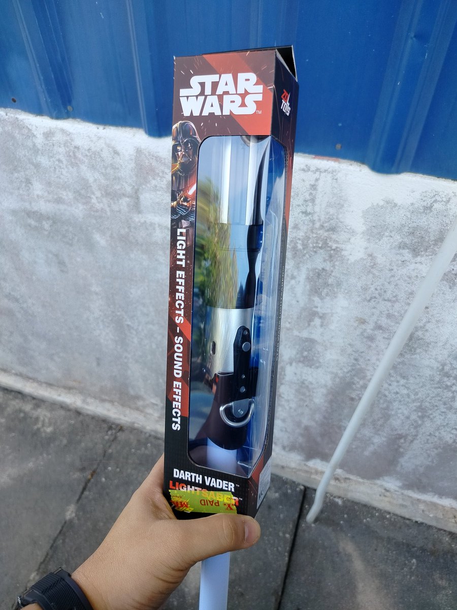 amrey91's tweet photo. done beli lightsaber kat mrdiy. murah oo function sama mcm yang rm500 tu 😂 https://t.co/DpeOfUmfA5