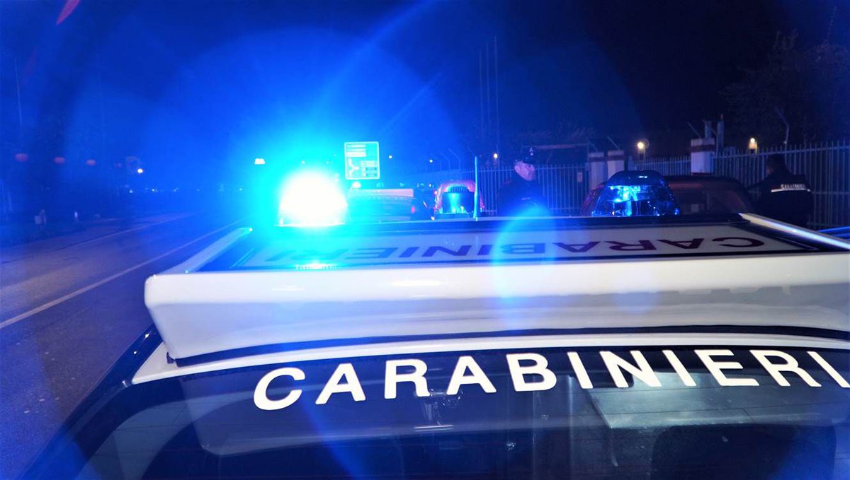 Carinaro, condannato a oltre 2 anni per droga e rapina: in carcere 22enne: Carinaro (Caserta) – Dai domiciliari al carcere. Si è conclusa con l’esecuzione di un ordine… dlvr.it/TRPWql