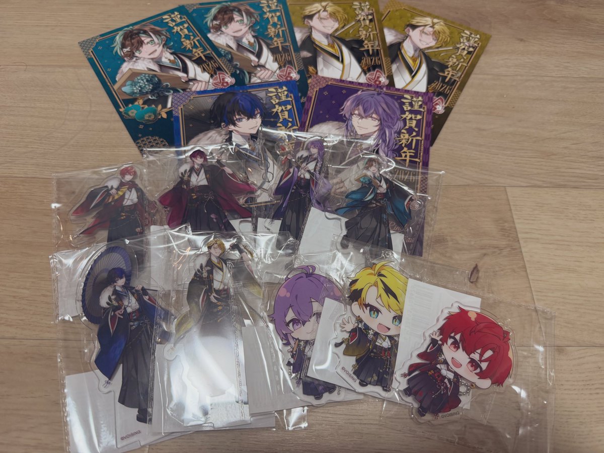 hakumai_sono2's tweet photo. 🪽さんお正月のグッズ届いたー
特典揃わず( ˙꒳​˙  ) https://t.co/hJytj3xojh