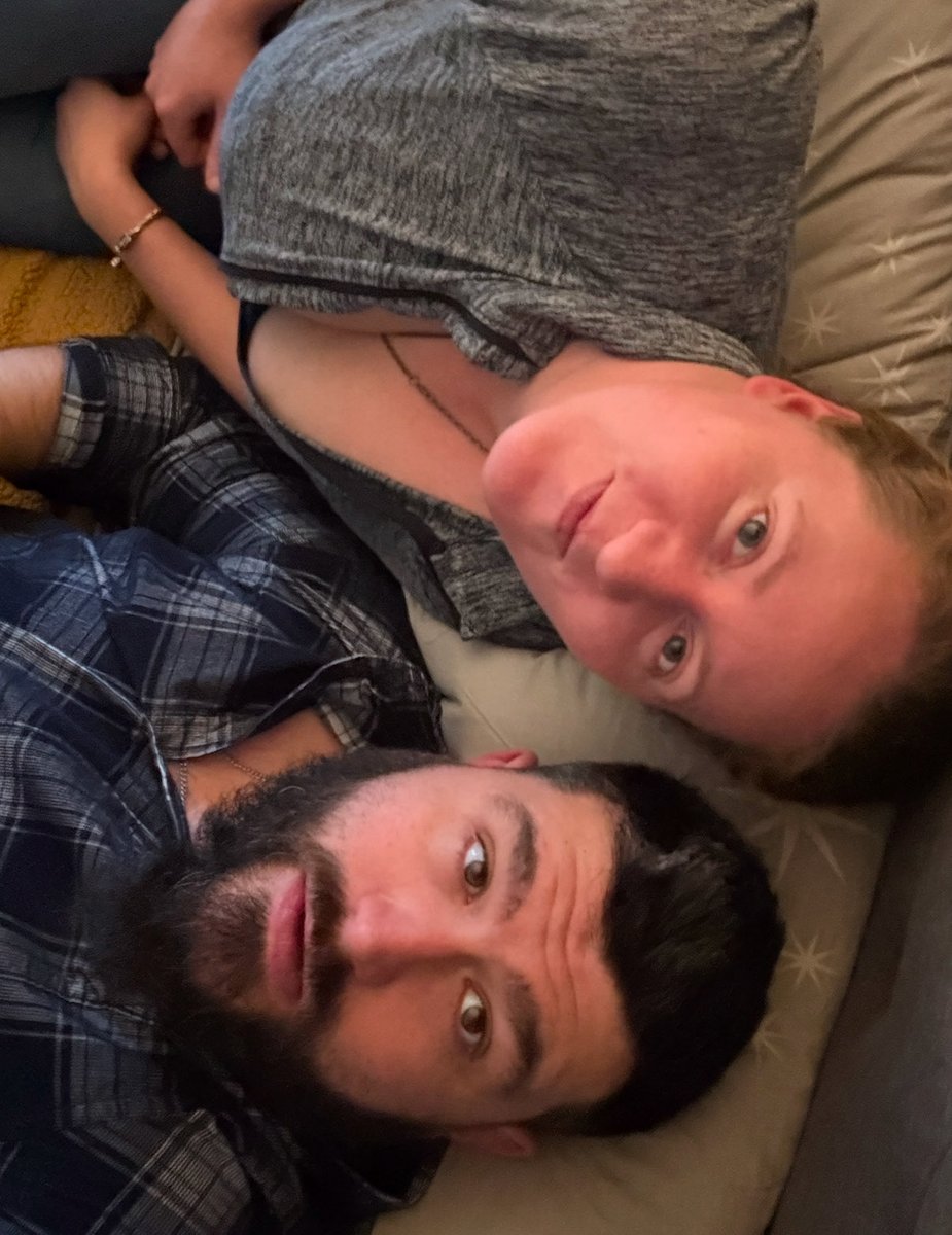 SBCouple tweet media