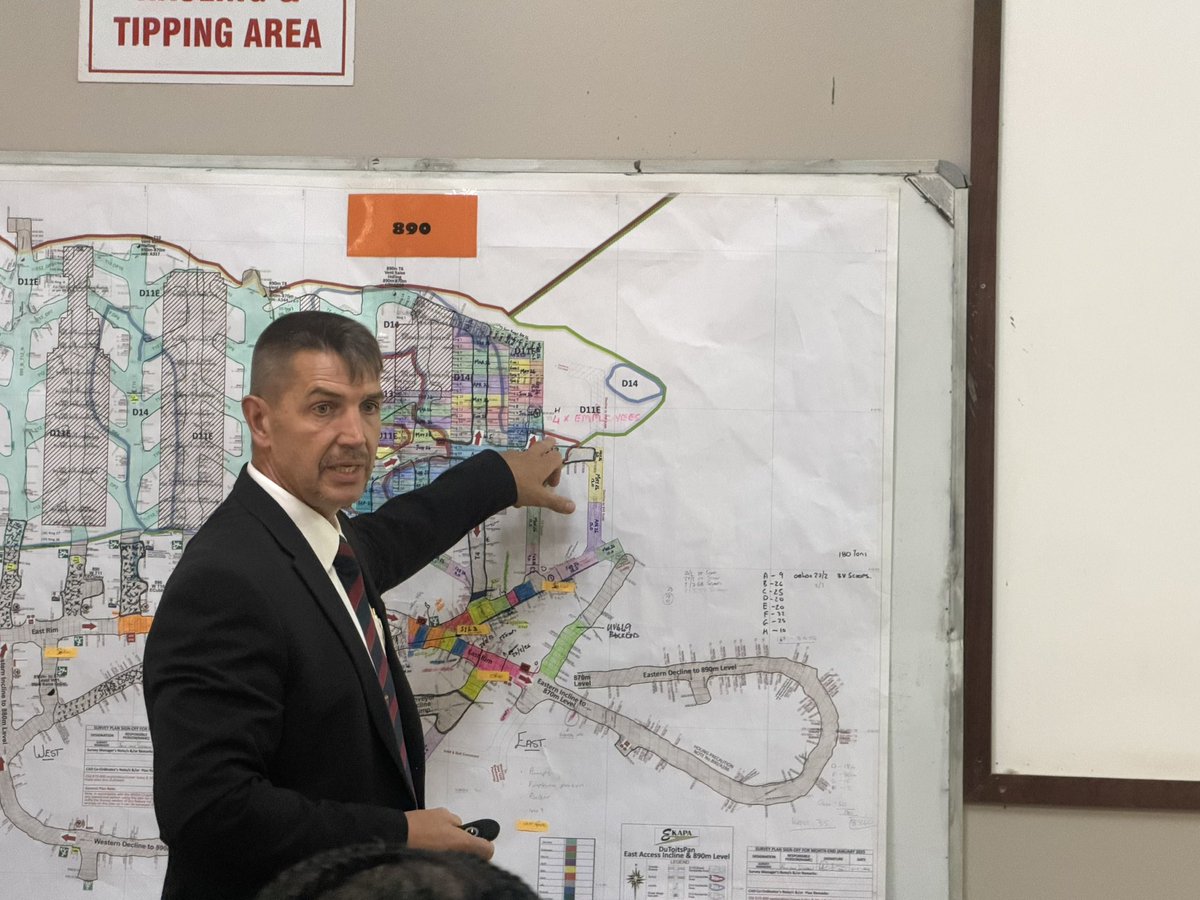 Ulrich Hendriks tweet media