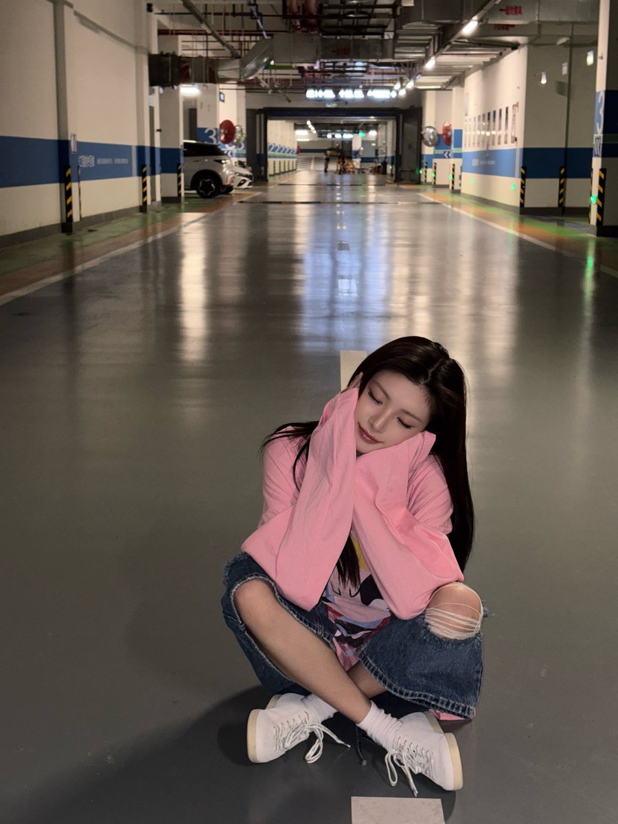 yiren pics tweet media