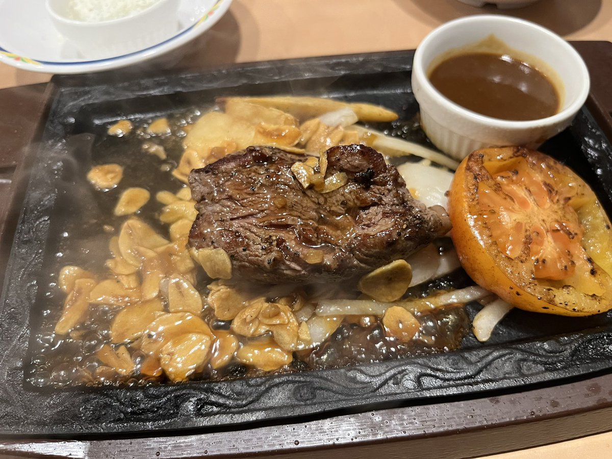 悲しすぎる。
寂しさを埋めるためおかわりもした🥺
クソお世話なりました‼︎‼︎‼︎