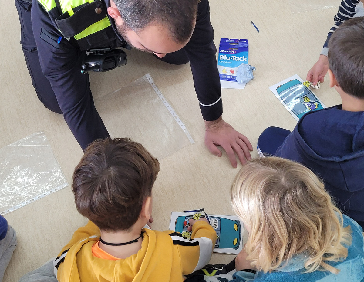 👮L'alumat d’I5 de les tres escoles de #LliçàdAmunt han participat en l’activitat "Corda't el cinturó", inclosa en el Programa d'Activitats Educatives (PAE), que ofereix la <a href="/LlamPolicia/">Policia Local de Lliçà d'Amunt</a> als centres educatius.

📸 <a href="/esc_elspicots/">Escola Els Picots</a> 

ℹ llam.cat/educacioviaria