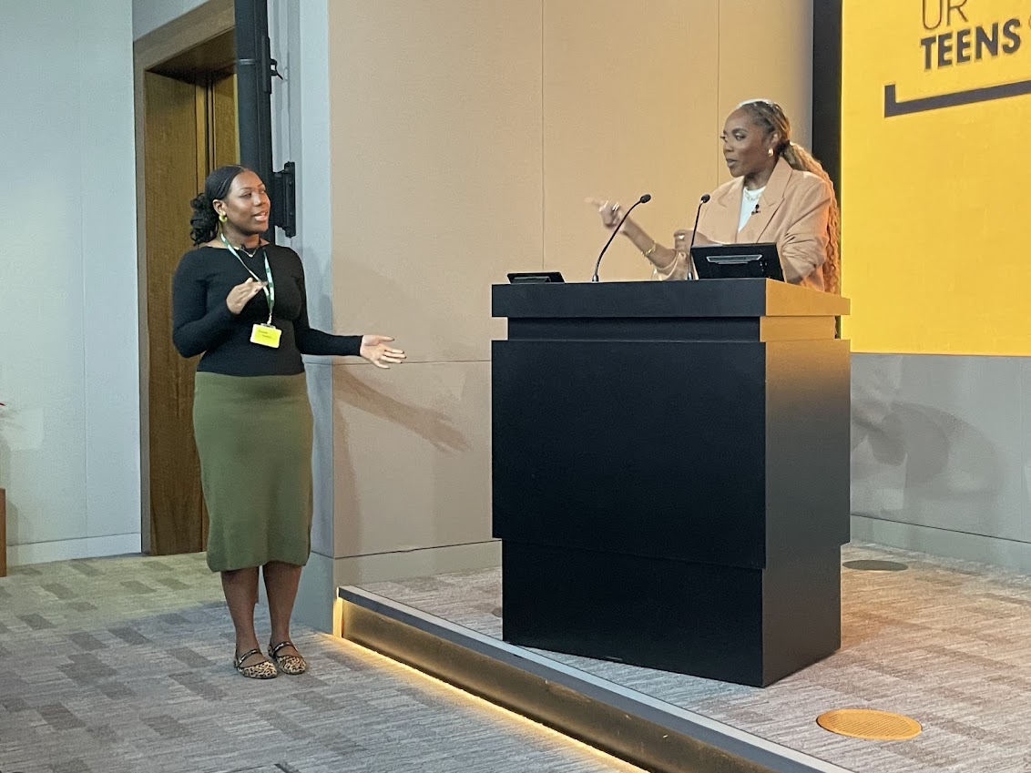 RockingUrTeens tweet media