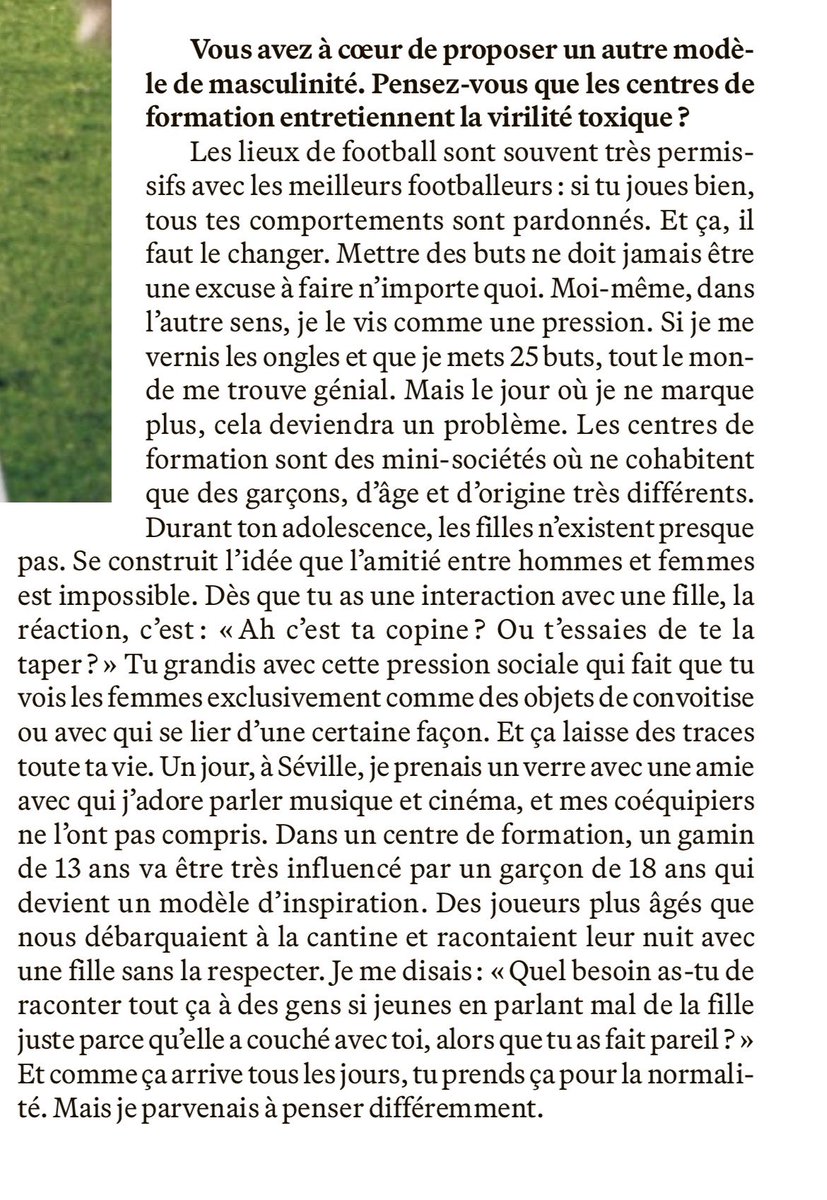 Victime d’insultes homophobes car il se vernit les ongles, l’international espagnol du Celta Vigo <a href="/BorjaIglesias9/">Borja Iglesias</a> tient un discours d’une puissance rare sur la masculinité dans le foot, l’engagement, le foot féminin. Je l’ai interviewé pour <a href="/lemaglequipe/">Le magazine L'Équipe</a>
lequipe.fr/Football/Artic…