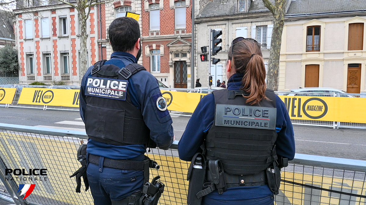 Police Nationale 45 tweet media