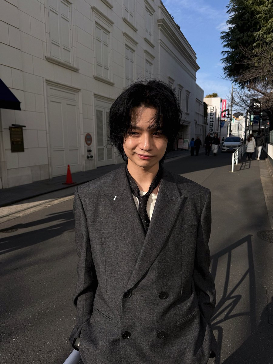 亮 tweet media