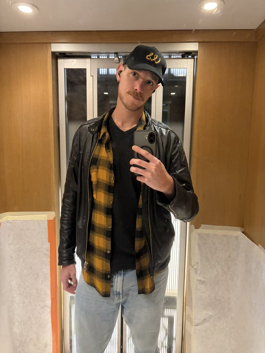 𝗥𝗼𝗺𝗮𝗶𝗻 𝗣𝗲𝘁𝗶𝘁 𝗣𝗼𝗻𝗲𝘆 tweet media