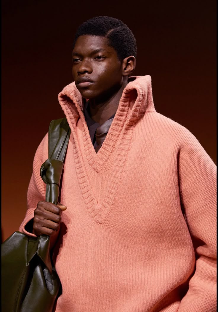 Mdu_Mchunu1's tweet photo. Bottega Veneta https://t.co/6GjHPjNJi4
