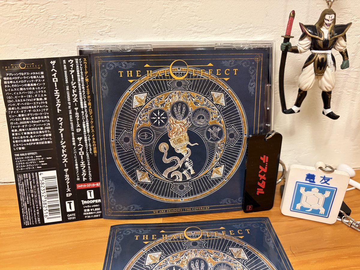 tadcontra's tweet photo. IN FLAMES に関わりのあったメンバーによる🇸🇪超強力バンド
#THEHALOEFFECT カヴァーEP💿
"WE ARE SHADOWS"これをなぜスルーしたのか私は⁉︎ 
曲々を聴いて昨年の己の選択を心から悔いるのであった😭
かっこいいものはかっこいい🤘それが全てだとあらためて身ぃ沁みるのだった。相変わらず美ジャケ✨ https://t.co/eQU09fKsjp
