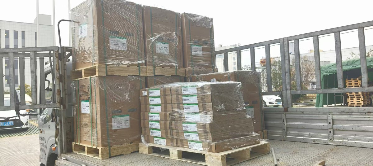 smtechup's tweet photo. Not posting = busy shipping 🚚
fuji3500+ left, limited stock, good price! 
Medical X-ray film supplier.

web: https://t.co/dKvaQ2BwMM

#MedicalFilm #ScanningXRayFilm #SMTECHUP
#fuji3500 https://t.co/cB94GSX2t3