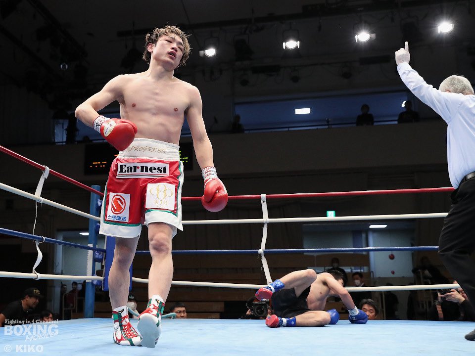 沢山の応援ありがとうございました。
復帰戦2ラウンドTKOで勝つことができました。
皆様のサポートには本当に感謝です。

本当にありがとうございました。
また頑張っていきます。