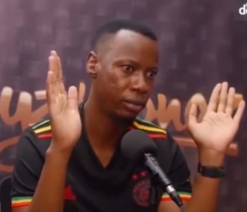 MlamboBrandonp's tweet photo. "Nobody lives in the past kunge munhu akambogara kuJoza,nyaya yese inenge ichingonzi "haa manje kuJoza"🙌 https://t.co/BIcqwfqZX3