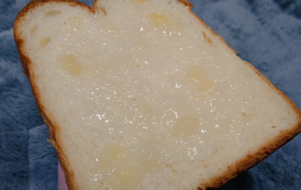 貰いもんやけどこれ選んだのセンス良すぎやろ美味すぎる。