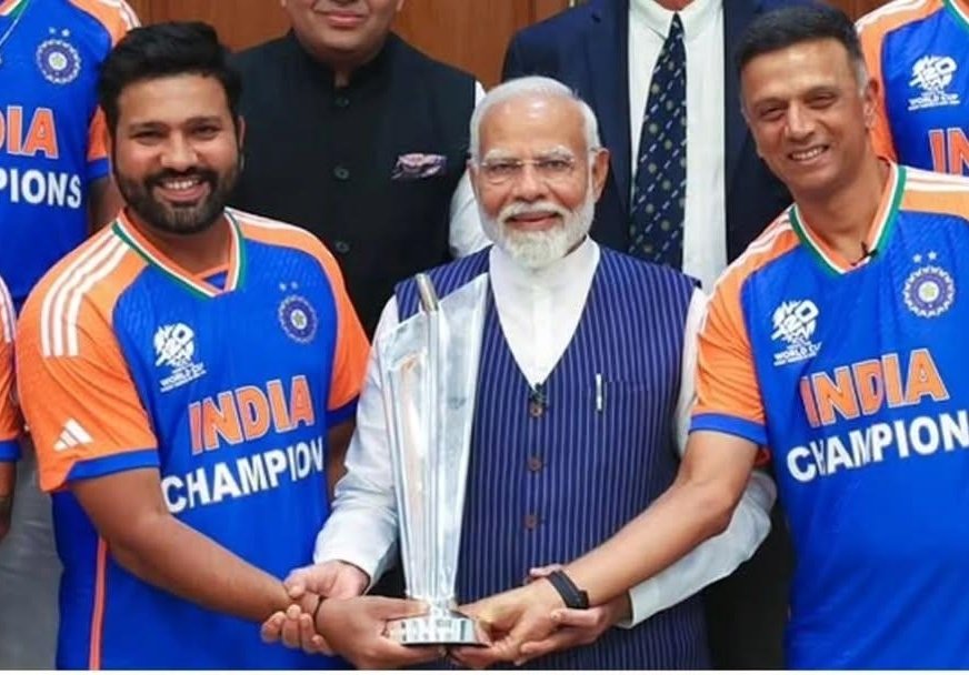 Saffron Chargers tweet media