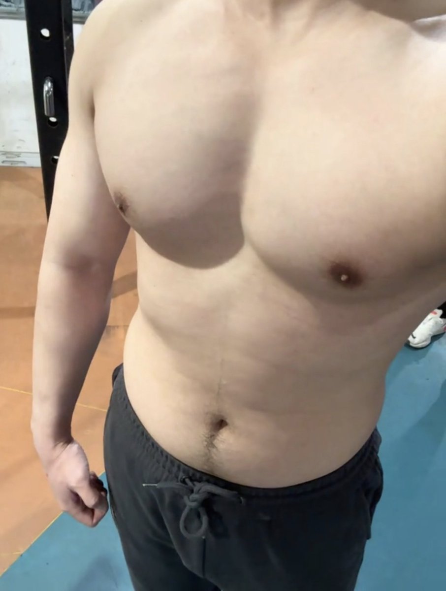 唧唧复唧唧 tweet media