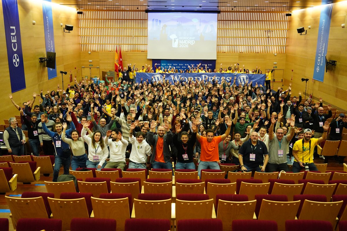 LucusHost tweet media