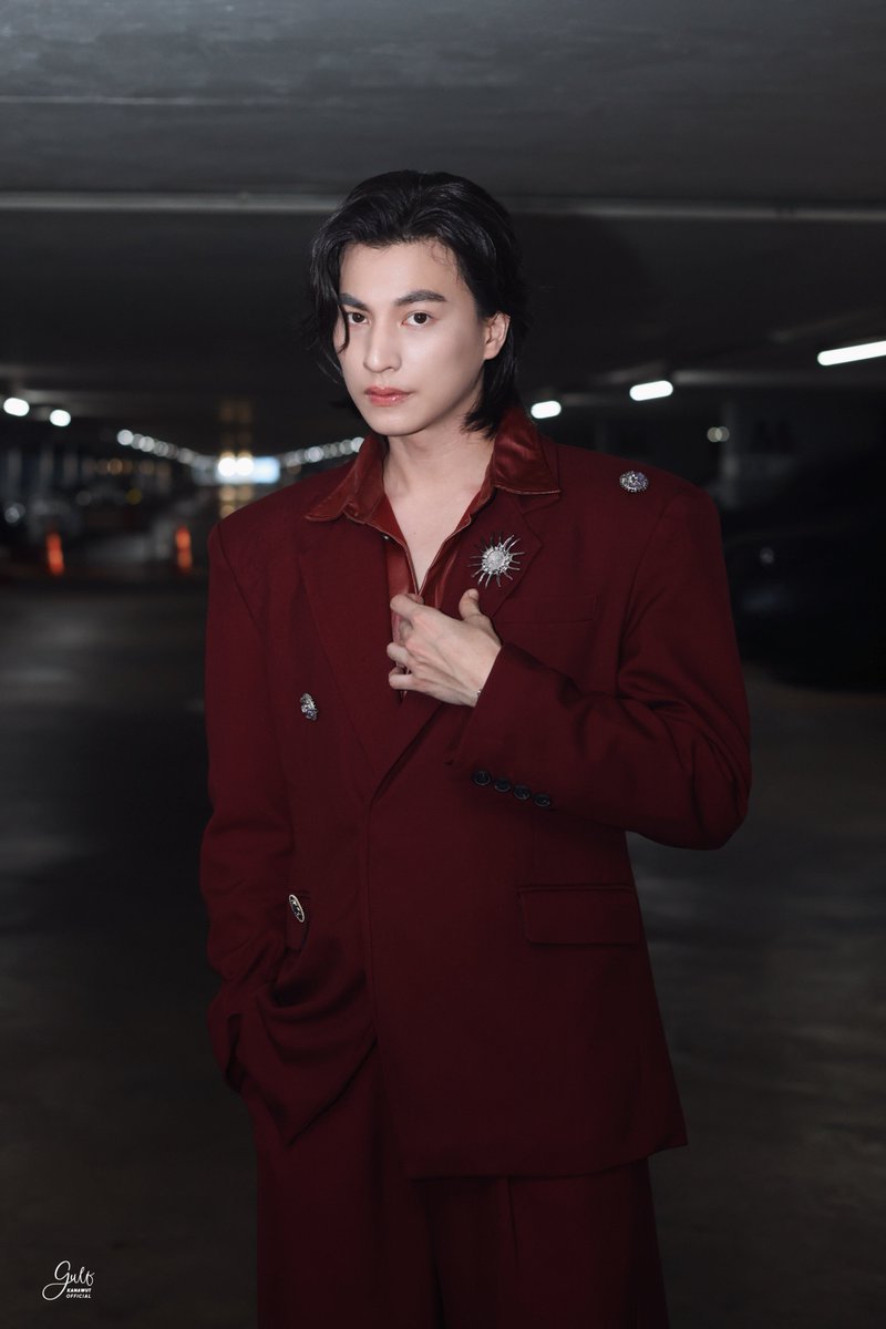 Gulfkanawutofc's tweet photo. นี่ไม่สูทแดง นี่สูทหล่ออออ 😆

GULF CH3 X SIAM PARAGON ​
#งาน56ปีช่อง3xSiamParagon
#GulfKanawut https://t.co/dRFhmfypOs