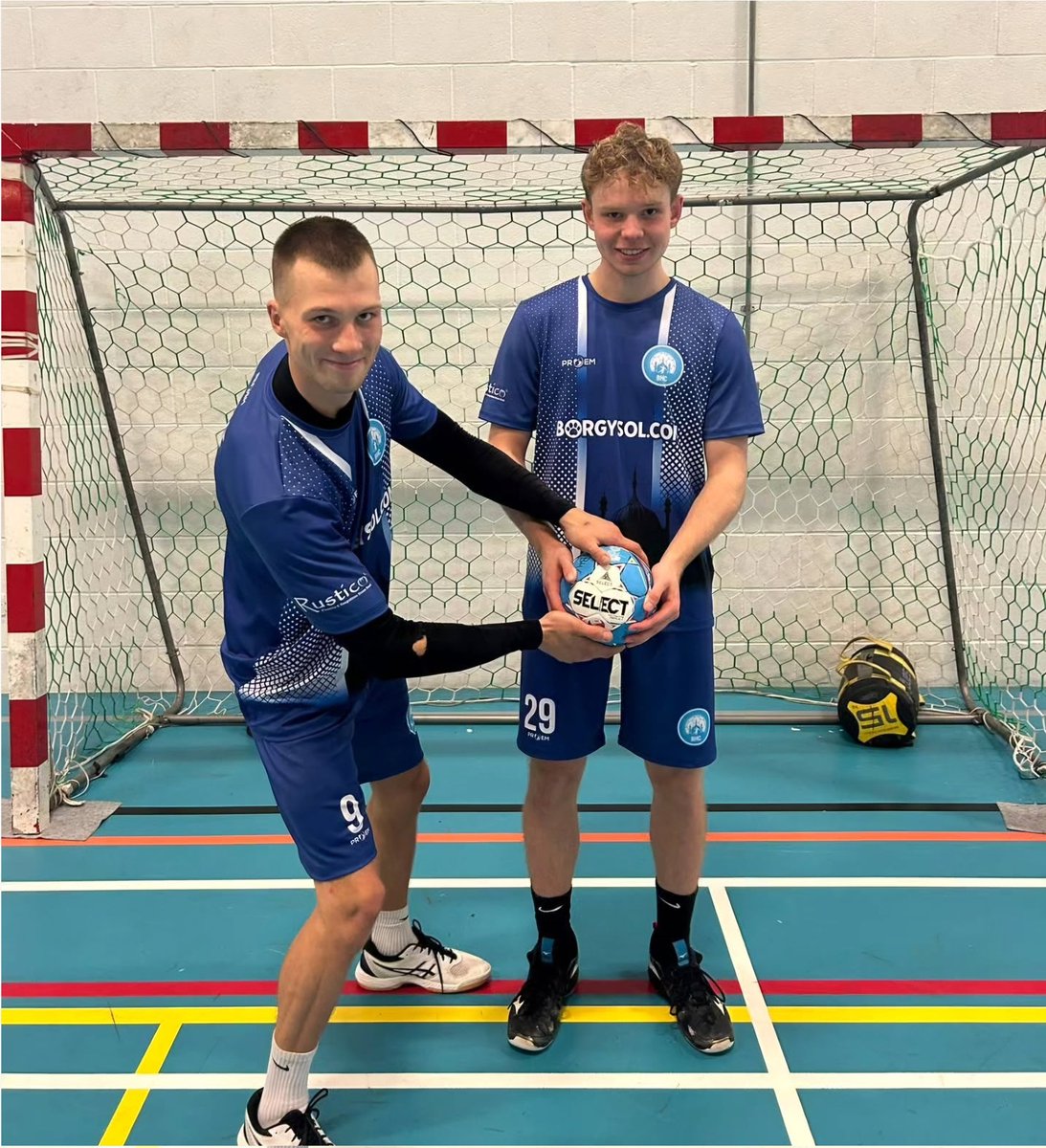 Borgy 🐾 tweet media