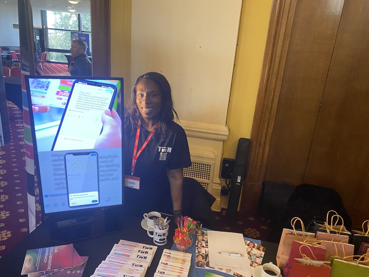 The Waiting Room 🔗 The Online Smart Directory 📂 tweet media