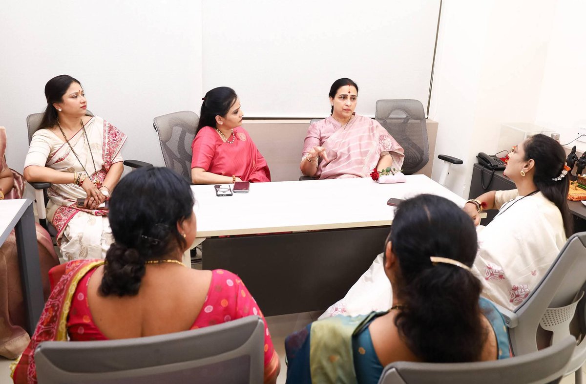 Mrunal Pendse (Modi Ka Parivar) tweet media