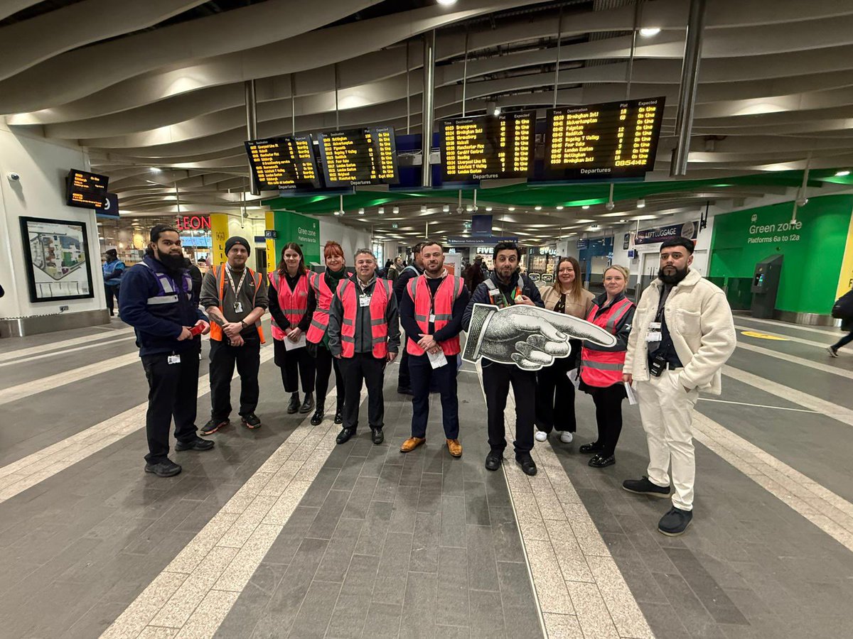 Birmingham New Street tweet media