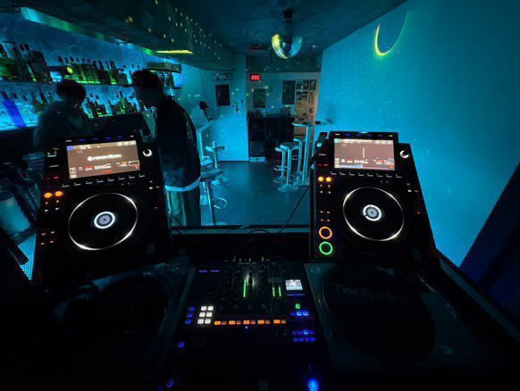 matchingDJs tweet media