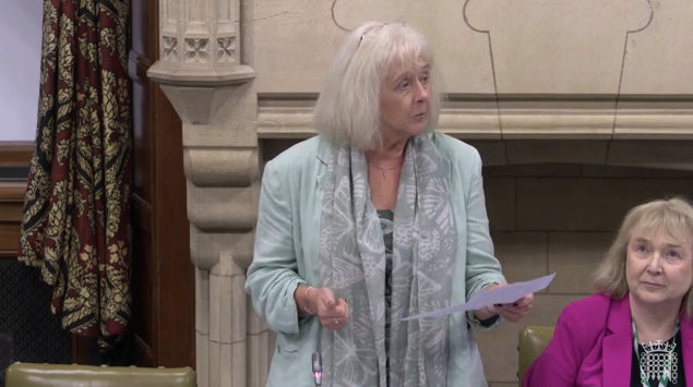 FOUR PAWS UK tweet media