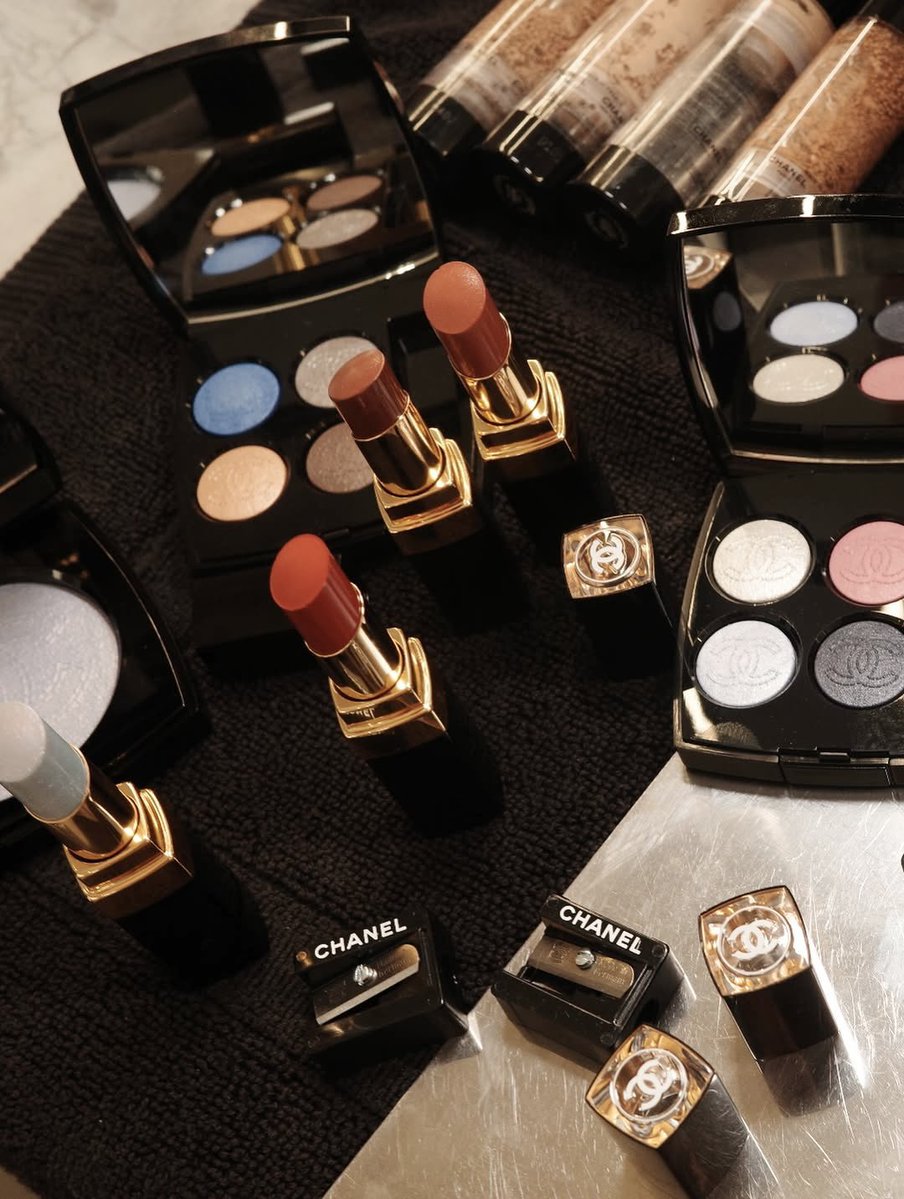 Lily-Rose Depp Updates tweet media