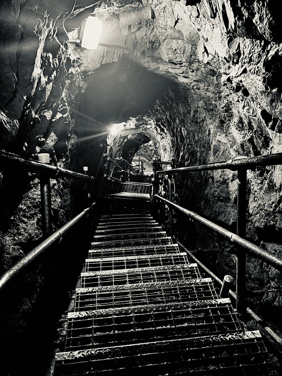 pranadiuk's tweet photo. Weekend magic exploring White Scar Cave and walking the Ingleton Waterfalls Trail.

Fresh air, waterfalls, laughter… and the simple power of friends gathering and walking together. Sometimes community is the best medicine. 🌿💧

#YorkshireDales #Community #NatureWalk https://t.co/nl6NQqvJax