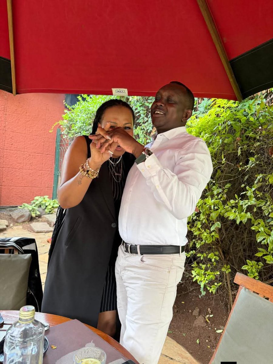 karis_gaz's tweet image. Leo #Canjamuka show on Kameme watu wameshuka na Baby Top mbaya sana after hii picha.
