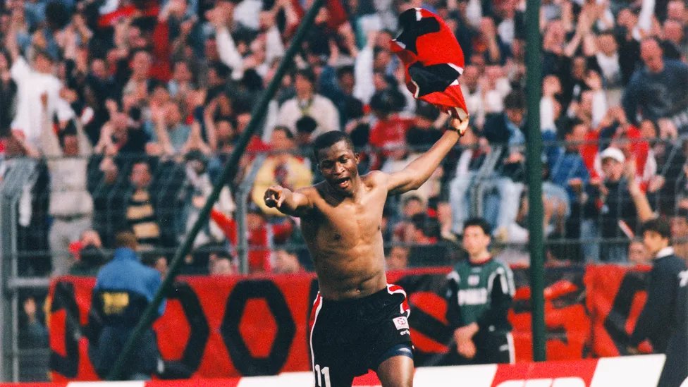 deux-zero.com tweet media