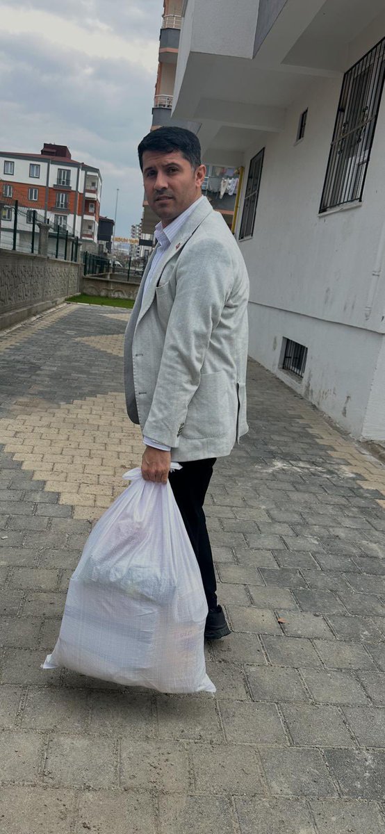 TÜGŞAV BATMAN tweet media