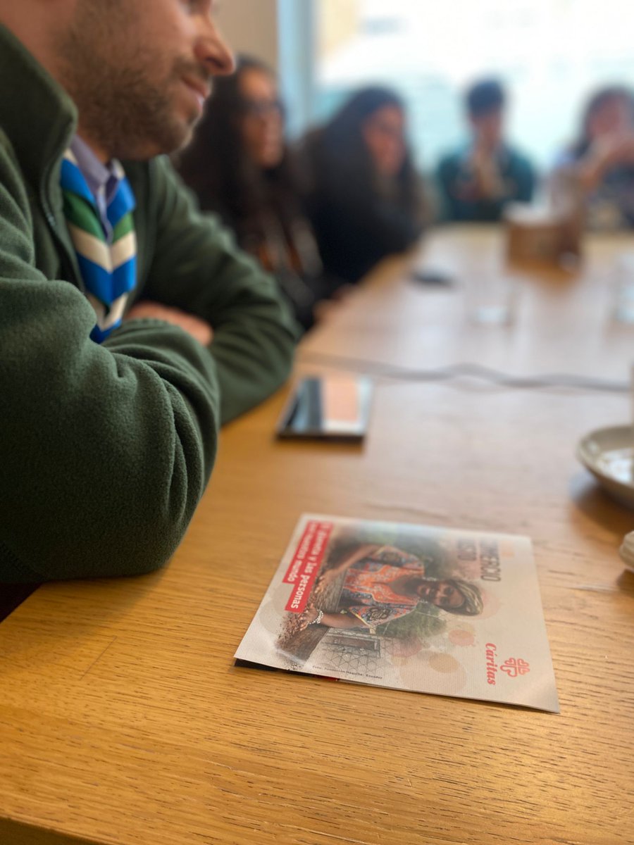 CaritasAlbacete's tweet image. ¿Qué significa ser #voluntario o #voluntaria en Cáritas?
Sobre esta inquietud de trasformar la realidad reflexionamos con jóvenes del Grupo Scout San Juan Bautista, que han querido conocer más de cerca el trabajo que realizamos así como distintas opciones de implicarse.