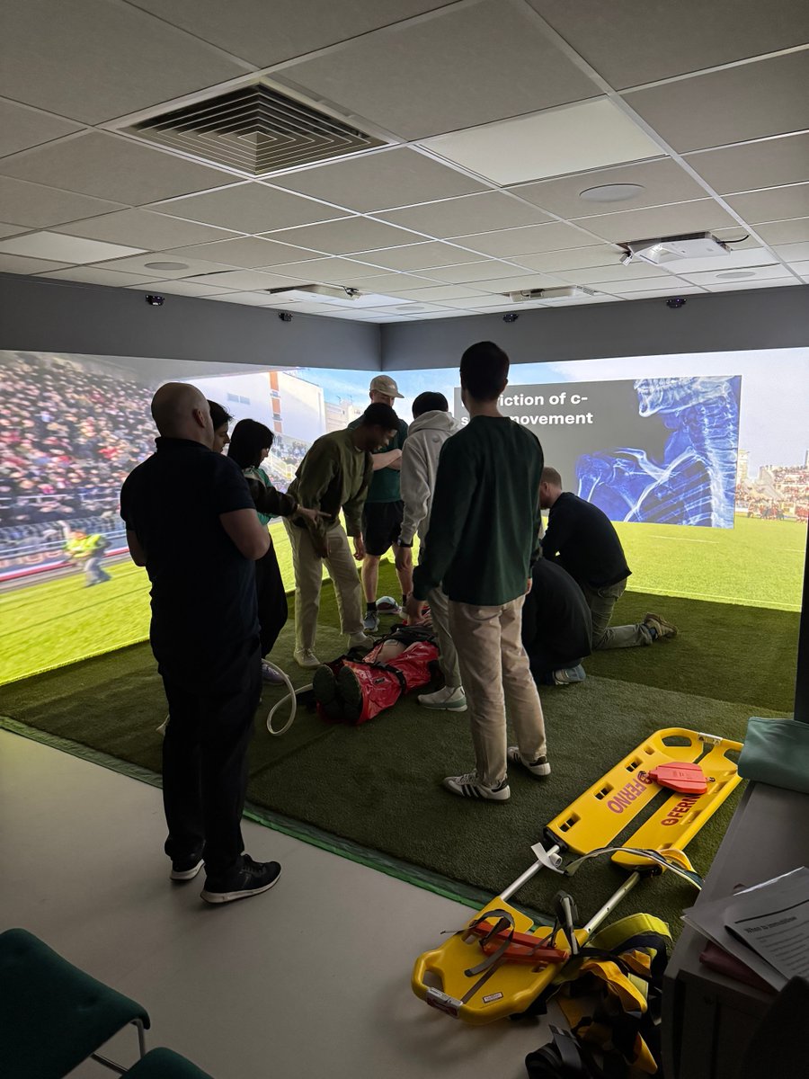 Students from PCSM and the University of Cumbria took part in a training session at the immersive suite at our Fusehull Street campus. This can be used to simulate a GP surgery, hospital ward, surgery, at-home medical visit and support anatomy learning and skills-building.