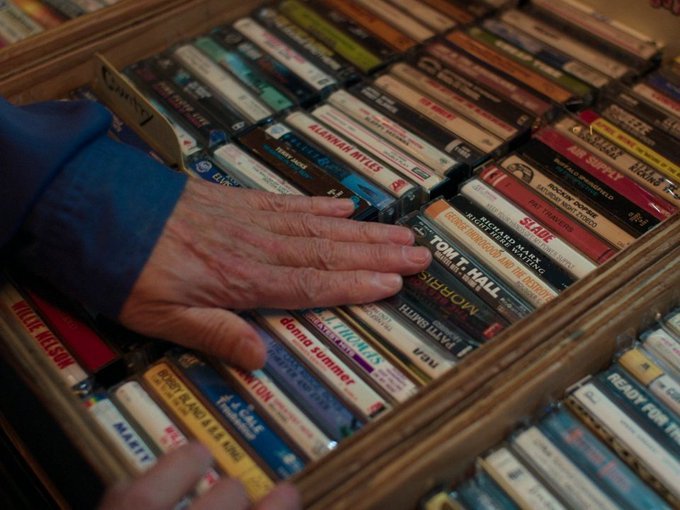 Cinema Scene tweet media