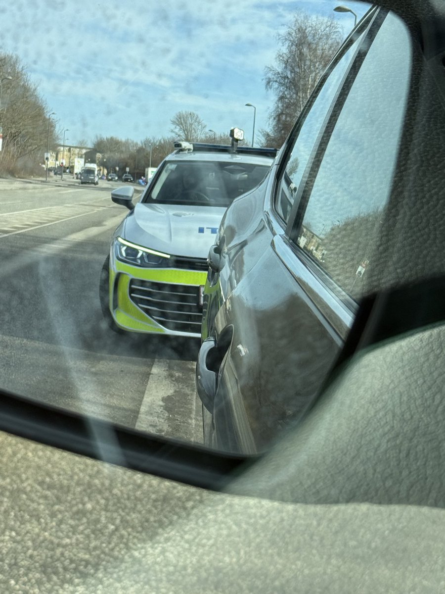 Roger Courage Matthisen tweet media