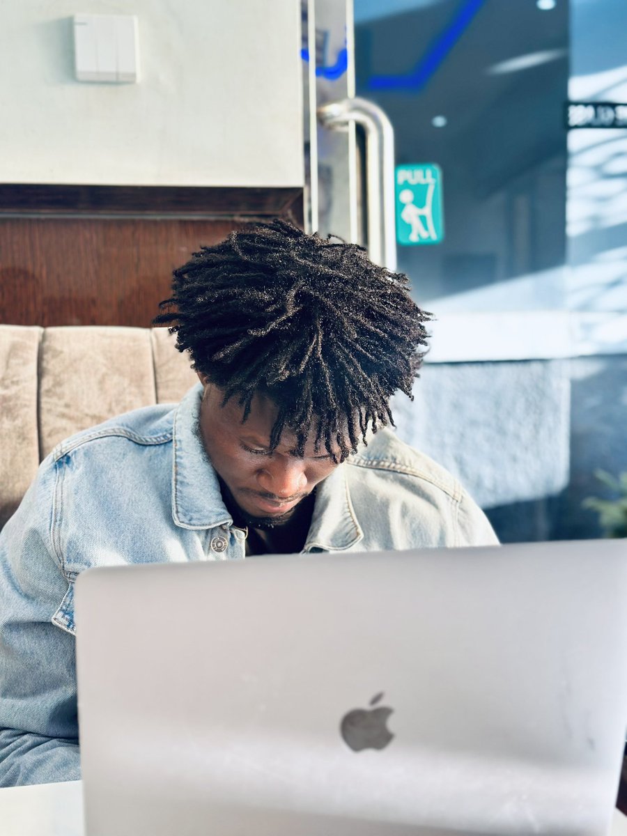 Drüskii tweet media