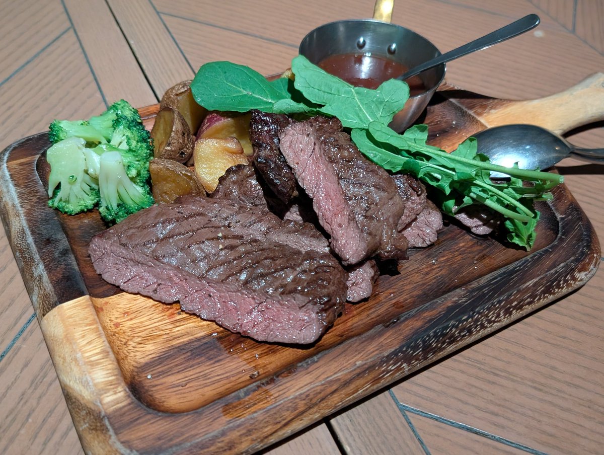 飲んで、食べて、語って、楽しかったです🫶 活力チャージしました🍖🍽🥂🌟