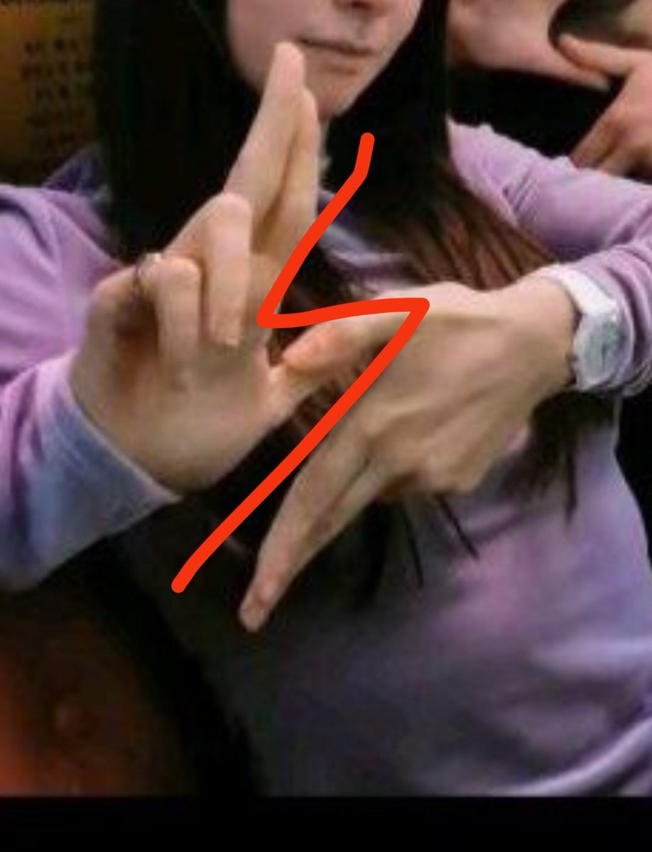 💫Y E N T L tweet media