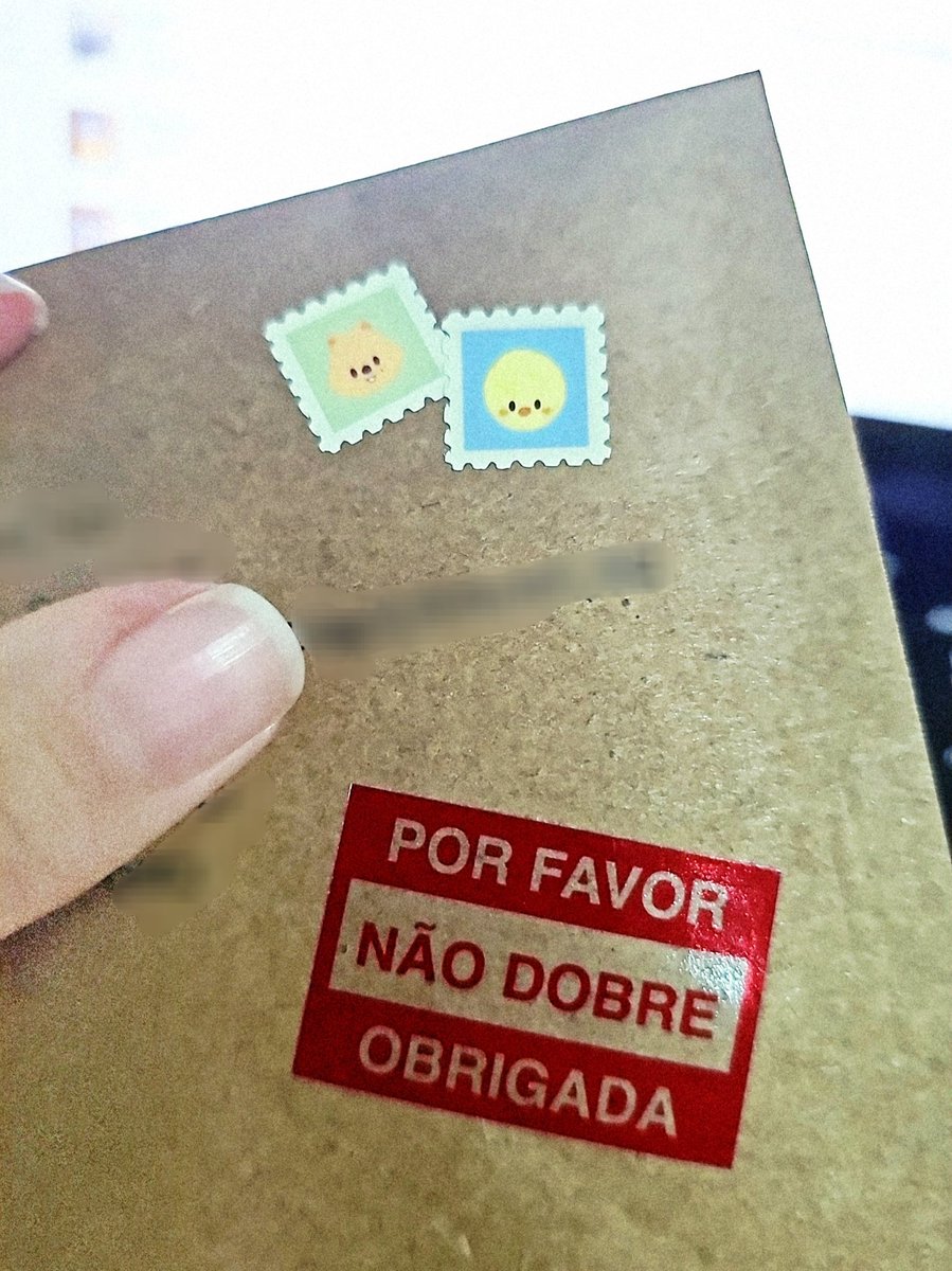 fui deixar uns pacotinhos no correio e o moço achou que a carta já tava com selo e ia despachar 😔