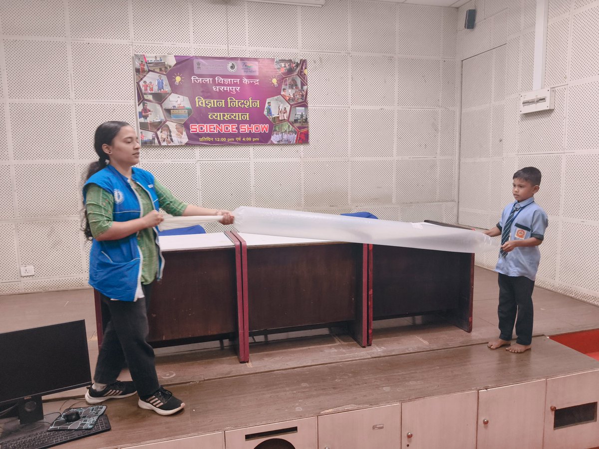 DSCDharampur's tweet image. Students from Adarsh Primary School, Parchuli experienced science in action at @DSCDharampur  a unit of @ncsmgoi, @MinOfCultureGoI through an interactive #ScienceDemonstrationLecture, making learning fun and engaging!

#educationalvisits #scienceisfun #dscd #stemeducation #STEM
