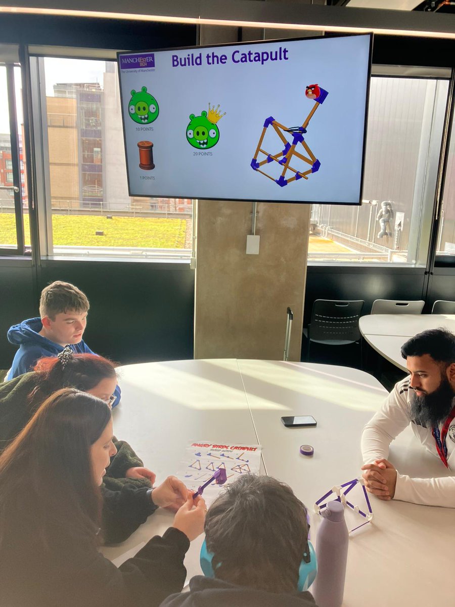 MU_Foundation's tweet image. Pupils from our partner SEND schools recently visited @OfficialUoM for a day of interactive STEM activities 😊🧑‍🔬

#BritishScienceWeek