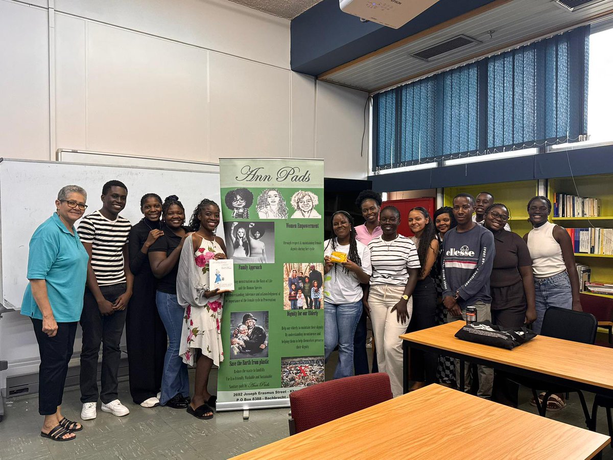 Embajada de España en Namibia tweet media