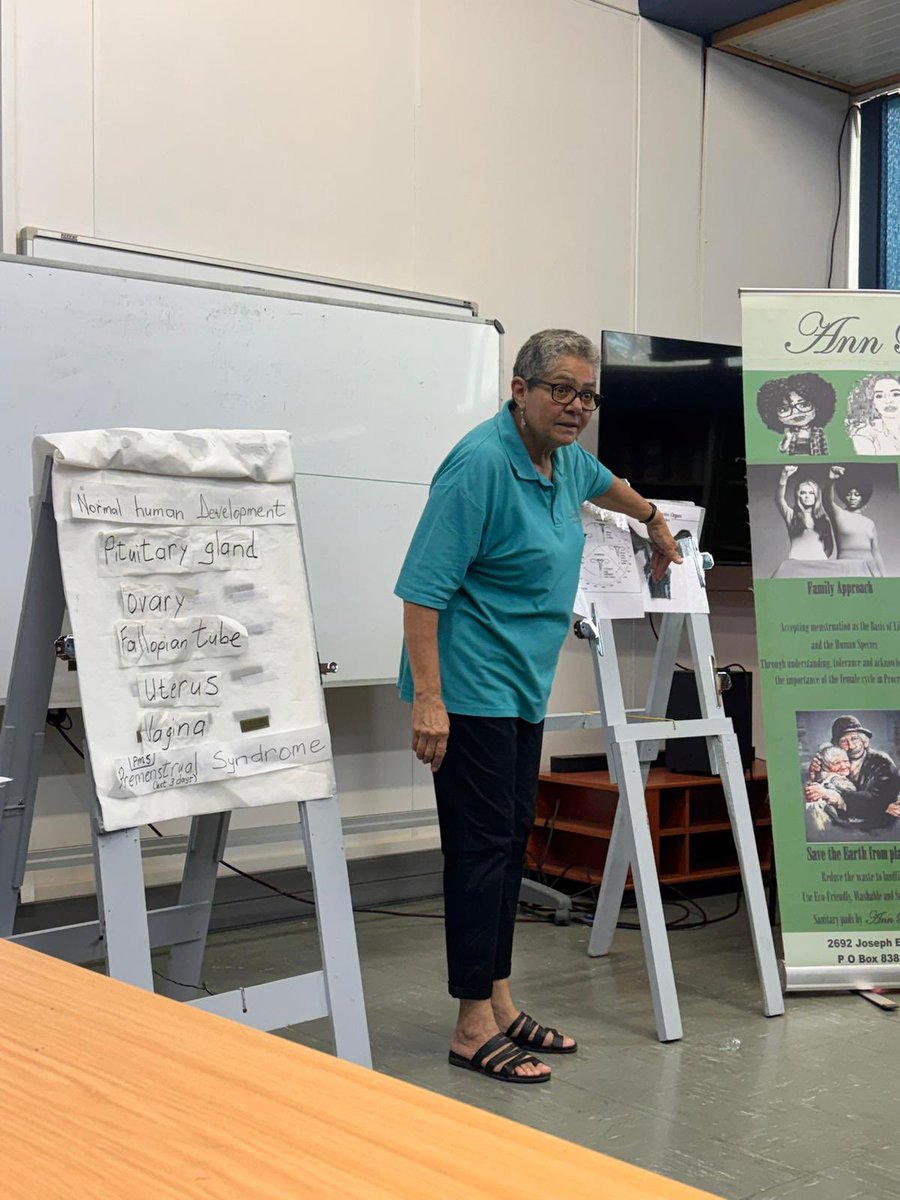 Embajada de España en Namibia tweet media