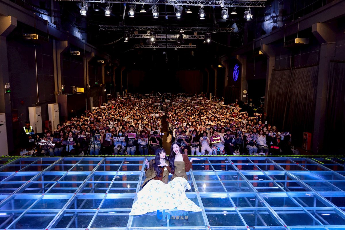 TH CONCERT tweet media